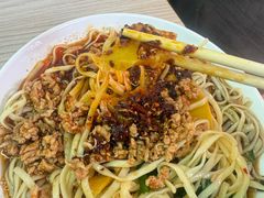 -洪记凉米线(新兴路店)