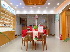 -亿视康青少儿眼镜(五官科店)