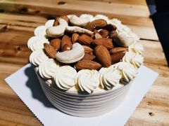 -昆明冠生园·蛋糕·面包(朗悦湾店)