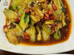 拍黄瓜-燚店·铁板鱼蛙·烤肉·烤串(北新桥店)