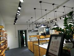 -罗伯特眼镜·蔡司官方授权(罗湖国贸店)