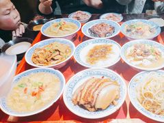 -蓝田九大碗民俗食府(蓝田店)