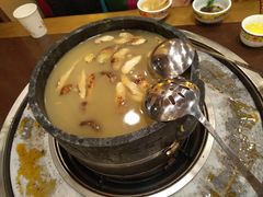 -峰瑞藏地美食·石锅鸡·牦牛肉(大昭寺品牌店)