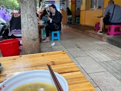 -文山荷鲜居(翠湖店)