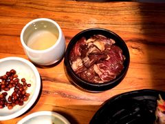 -黑牛の店·和牛烧肉(大悦城店)