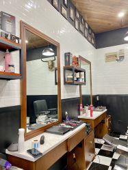-MARTIN'S BARBER SHOP男士理发馆