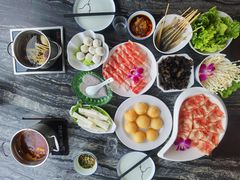 -云中捞高空旋转餐厅(商茂世纪广场店)