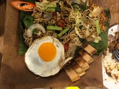 -Naughty Nuri’s Phuket