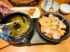 -云海肴·汽锅鸡·云南菜(天山百盛优客店)