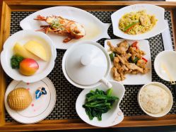 -馨月汇·一悦馨香月子中心(前滩店)