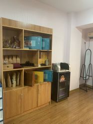-小手拍拍健康管理催乳中心(萧山店)