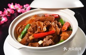 Dumpling and Noodle Hot Pot