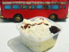 白雪黑糯米豆花-甜心闲生传统手工冰粉(太古里店)