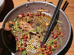 -吃饭皇帝大土家民族菜(荟聚店)