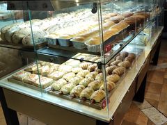 面包甜点陈列柜-味多美蛋糕(航天桥店)