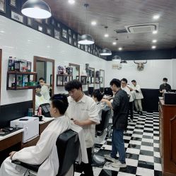 -MARTIN'S BARBER SHOP男士理发馆