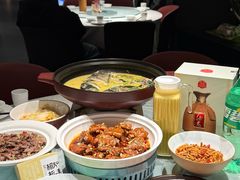 -湘知湘味(岳麓山店)