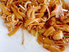 干炒牛河-馋遇江南·精致湖景雅宴(东方之门店)