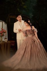 -雪中彩影婚纱摄影·微光艺术中心