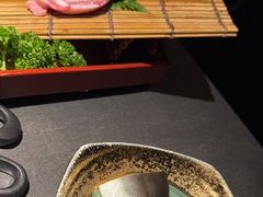 -铭牛烧肉·和牛海鲜自助(高新月牙湖店)