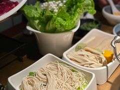 -左庭右院鲜牛肉火锅(新梅广场店)