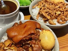 猪脚卤肉饭-红猪卤肉饭(大西洋美食城店)