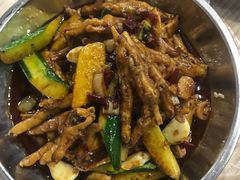 -江城燕子大排档(江汉路步行街店)