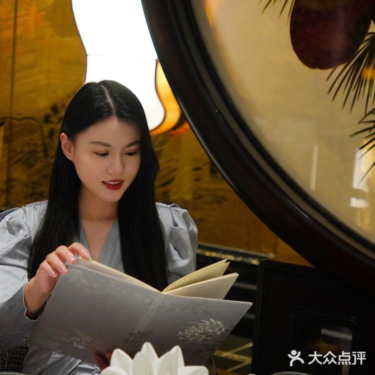 澳门觅食记|绝美皇宫餐厅御花园
