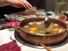 -牛村来人潮汕牛肉火锅(西单店)