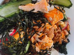 煎三文鱼腌蘑菇和风碗-Wagas沃歌斯(杭州黄龙万科店)