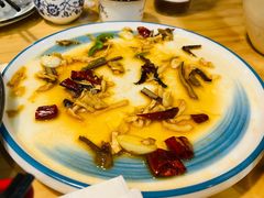 -小厨子私房菜·云南美食店