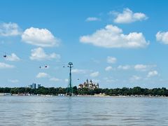 -人民防洪胜利纪念塔