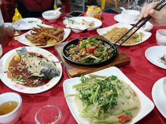 -先鲜鲫鱼粥