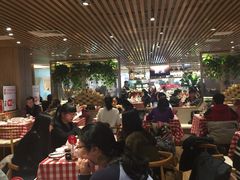 大堂-西贝莜面村(当代商城店)