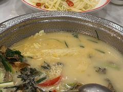 -岩泊渡桂鱼楼活鱼馆