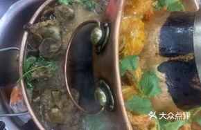 Spicy Shrimp vs Hot Pot Chicken