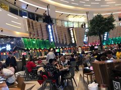 大堂-食悦天美食广场(西安CityOn熙地港购物中心店)