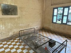 -吐斯廉屠杀博物馆