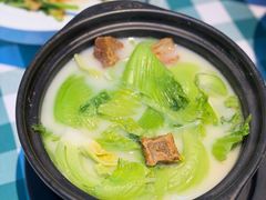 -快乐海鲜酒楼(滇池路店)