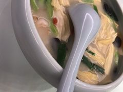 上汤虾仁鲜腐竹-禾珍珠家常小馆(河南博物院店)