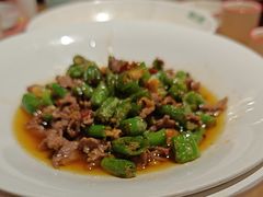 -新白鹿餐厅(银泰西湖文化广场店)