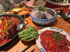 -周小明火锅(黑金冠社区店)