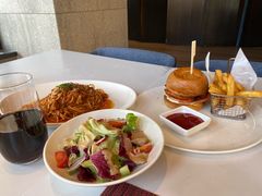 -WOLFGANG PUCK KITCHEN & BAR(迪士尼小镇店)