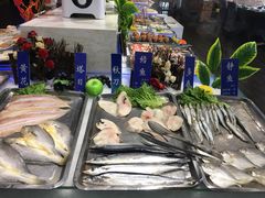 -悦巷海鲜自助铁板烧(秦皇东大街店)