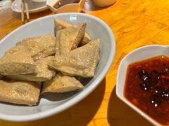 -琥珀老六龙虾(四里河店)