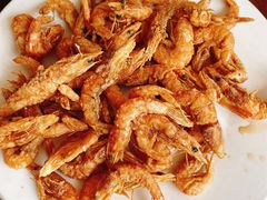 炸小河虾-北京龙庆四季香农家饭庄·灶台鱼·碳烤虹鳟鱼(龙庆峡店)