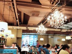 大堂-领鲜活海鲜榴莲自助火锅(东门店)