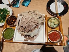 -哈啾嗨·新概念蒙餐(红星新城店)