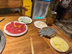 -城墙拐拐火锅(三峡广场黑金冠店)