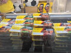-周黑鸭(北京海淀区新中关店)